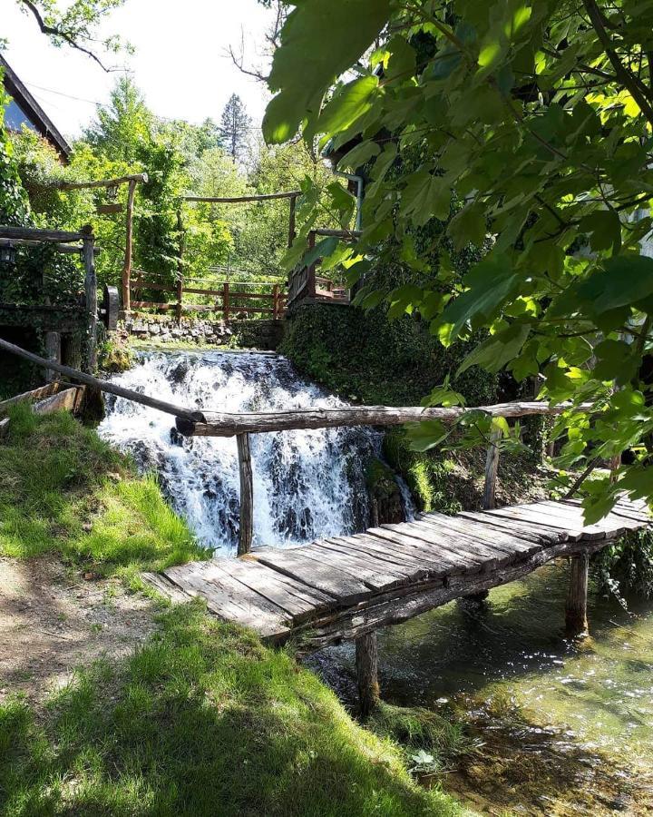 Guesthouse Pod Rastockim Krovom Slunj Exterior photo